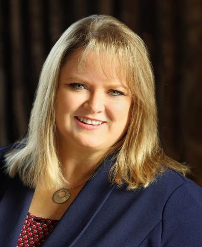 Heather L Nelson, Financial Advisor serving the Austin, MN area - Ameriprise Advisors