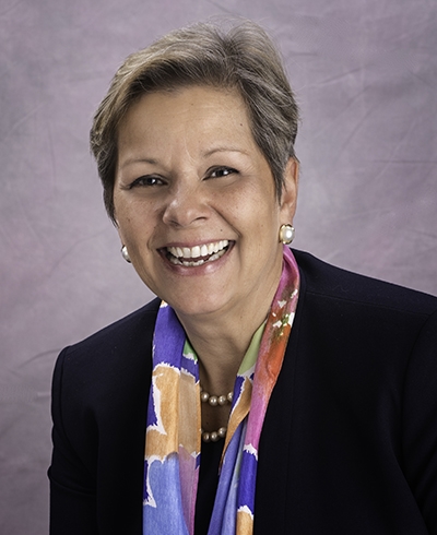 Helen Colon, Financial Advisor serving the Columbus, OH area - Ameriprise Advisors
