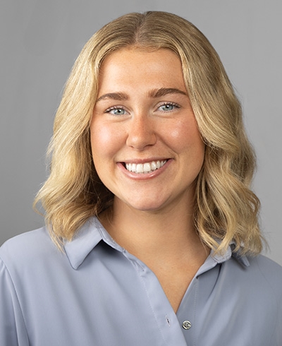 Advisor photo for Hope Carlson