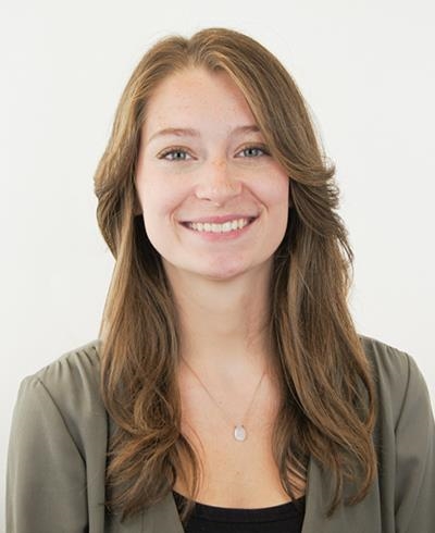 Isabella Wakeman, Associate Financial Advisor serving the Winchester, MA area - Ameriprise Advisors