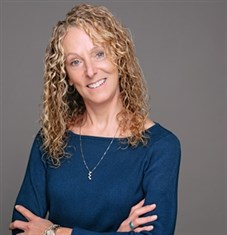 Christine L. Flinn