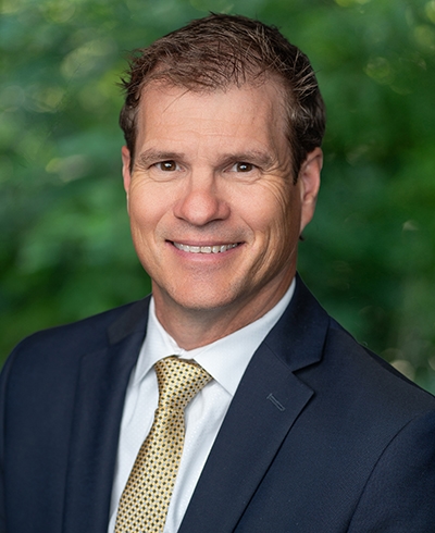 Advisor photo for Jeffrey Siegle