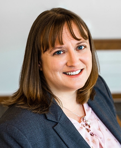 Jennie Parisi, Financial Advisor serving the Bedford, NH area - Ameriprise Advisors