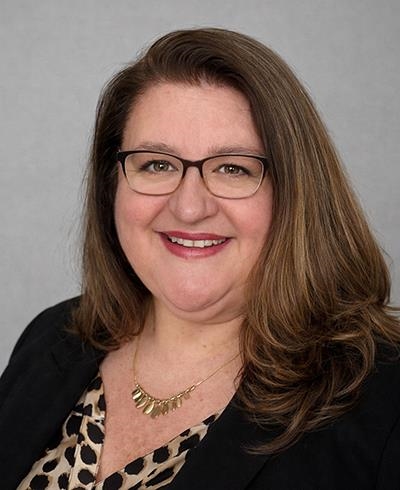 Advisor photo for Jennifer Loyer