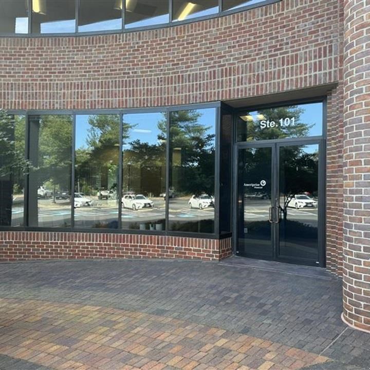 John W Smith - Fairfax, VA