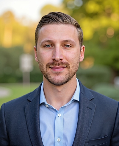 Advisor photo for Jonathan Healey