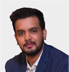 Vaibhav Issar (Vee)