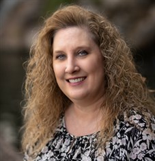 Jennifer M. de Werd
