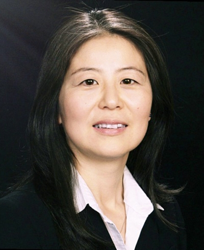 Advisor photo for Julie Yue