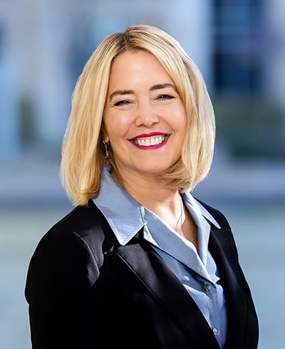 Kay Klasse, Financial Advisor serving the Edina, MN area - Ameriprise Advisors