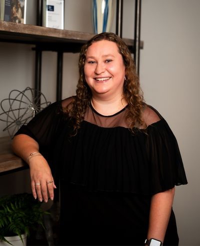 Advisor photo for Kayla Ballou