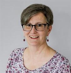Gretchen L Weaver