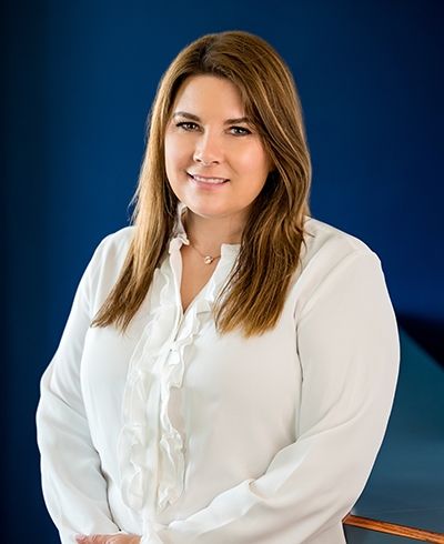 Kelly Eisch, Financial Advisor serving the De Pere, WI area - Ameriprise Advisors