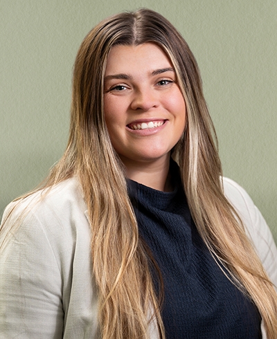 Advisor photo for Kendall Holmes