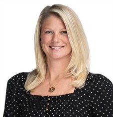 Tara Lewis
