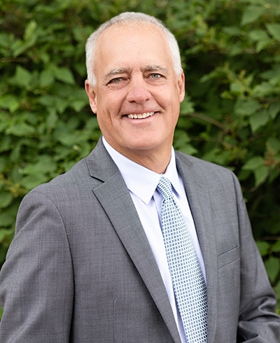 Lance E Butner, Private Wealth Advisor serving the Edina, MN area - Ameriprise Advisors