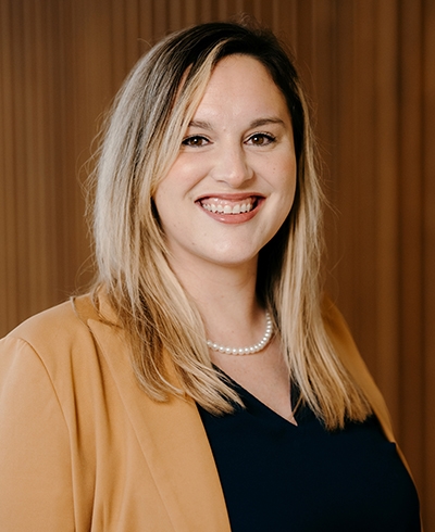 Advisor photo for Laura Garza