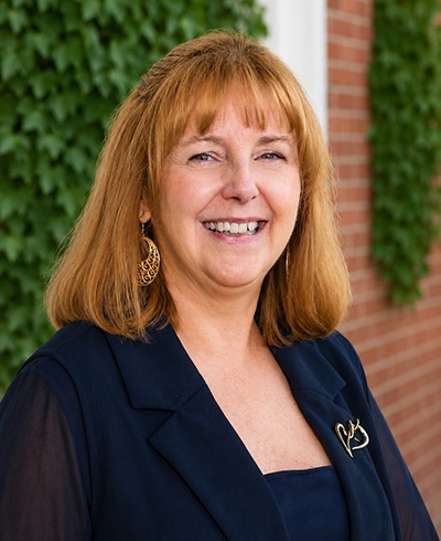 Advisor photo for Laurel Jablonski