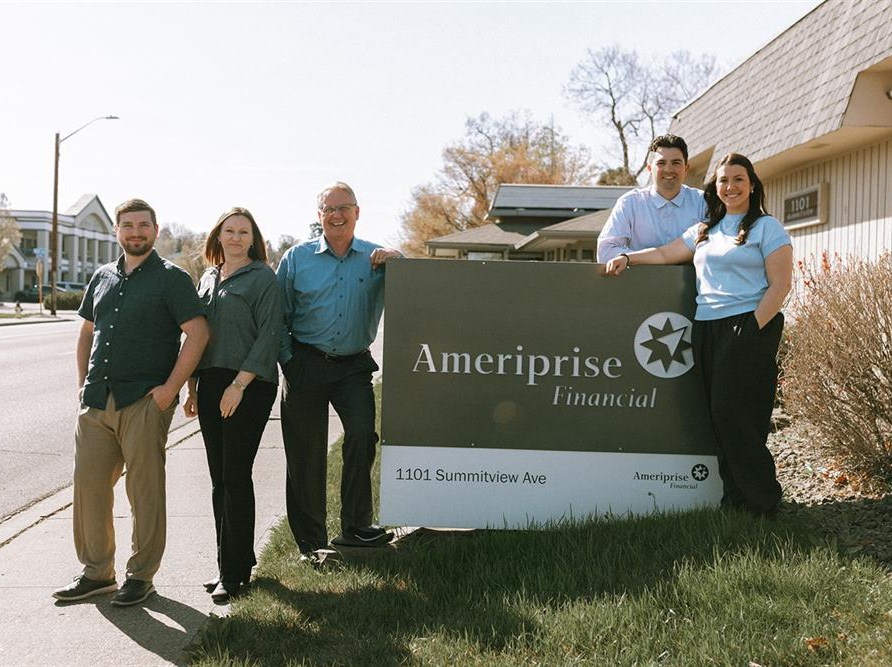 Team photo for Kinder and Associates