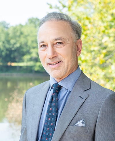 Advisor photo for Lawrence A Salberg