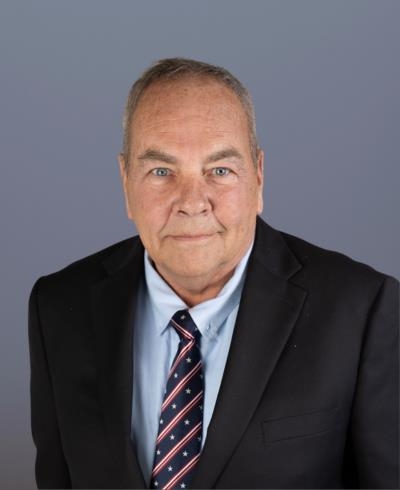 Advisor photo for Lee F Tracy