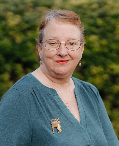 Advisor photo for Lisa Rosenau