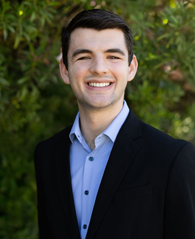 Advisor photo for Logan Theis