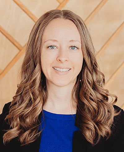 Advisor photo for Lorianne Williams