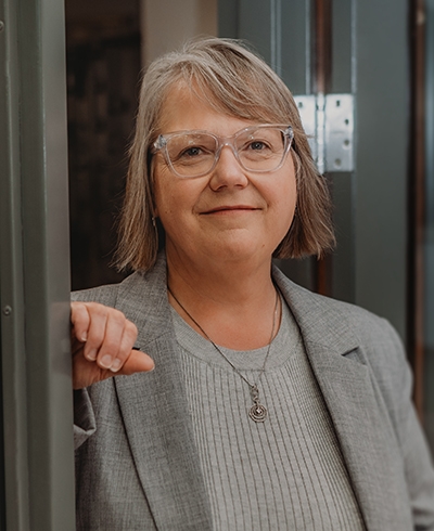 Lorri Doolittle, Financial Advisor serving the Charlotte, MI area - Ameriprise Advisors