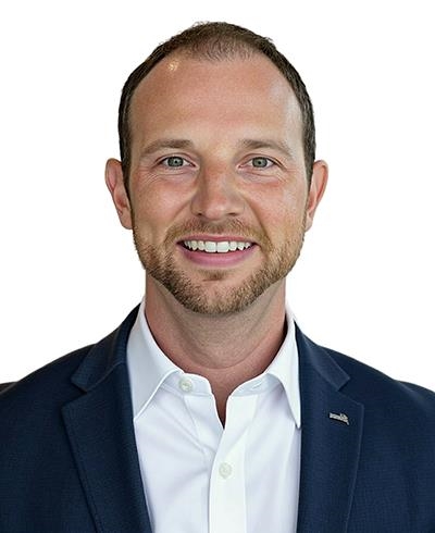 Luke Headley, Private Wealth Advisor serving the Minnetonka, MN area - Ameriprise Advisors