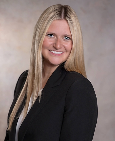 Advisor photo for Mackenzie Powell