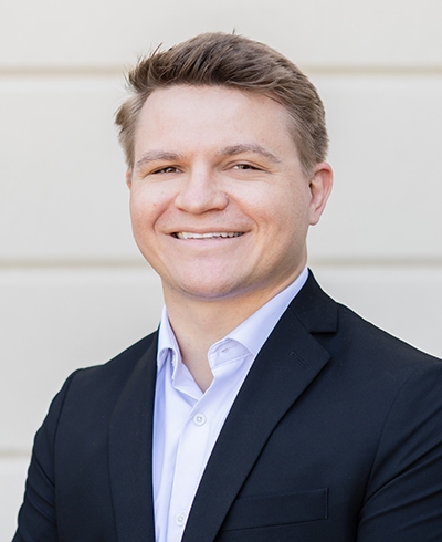 Advisor photo for Matthew Dazey