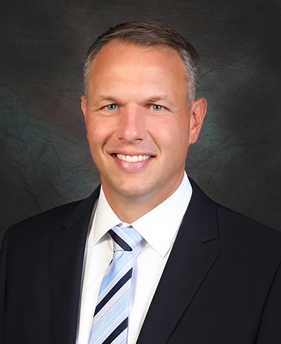 Matthew McCulla, Private Wealth Advisor serving the Pella, IA area - Ameriprise Advisors
