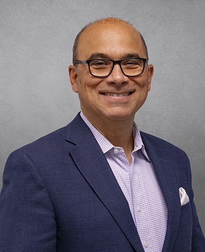Advisor photo for Michael J Perez