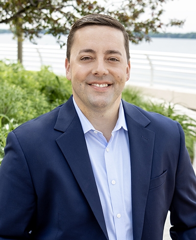 Nicholas Alsteen, Private Wealth Advisor serving the Madison, WI area - Ameriprise Advisors