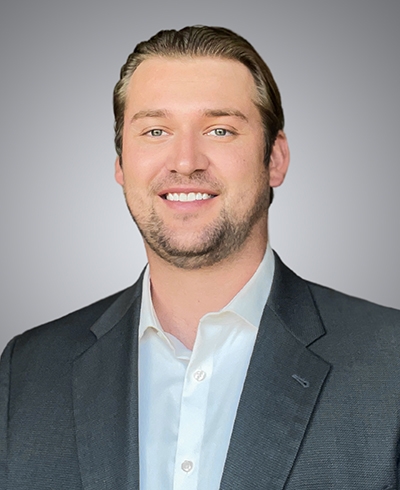Nicholas Traxler, Financial Advisor serving the Peoria, AZ area - Ameriprise Advisors