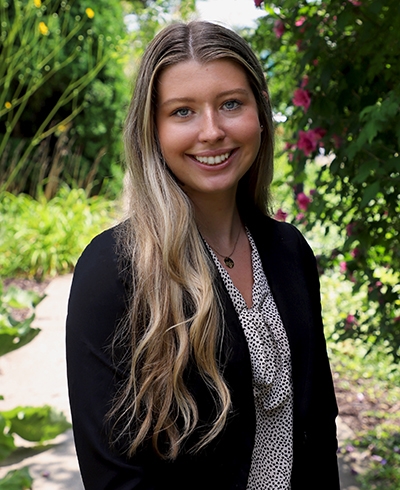 Advisor photo for Olivia Phillips