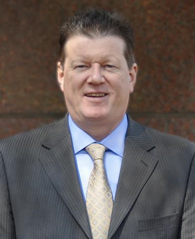 Advisor photo for Oliver Brady