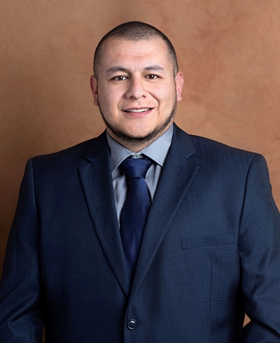 Omar Chavez, Financial Advisor serving the El Paso, TX area - Ameriprise Advisors
