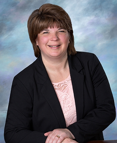 Rae Dugan, Financial Advisor serving the Cedar Falls, IA area - Ameriprise Advisors
