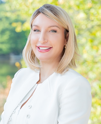 Advisor photo for Raine Ayers