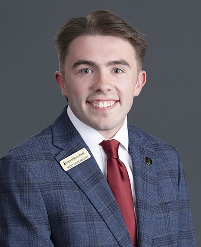 Advisor photo for Reid Davenport