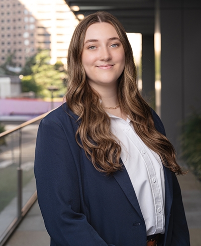 Advisor photo for Sara Mitchell