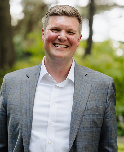 Advisor photo for Seth Warren