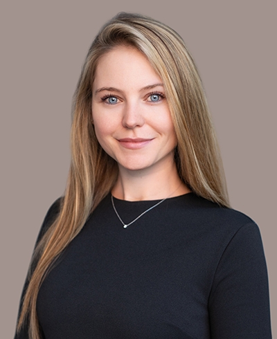 Advisor photo for Shanna Deshaies