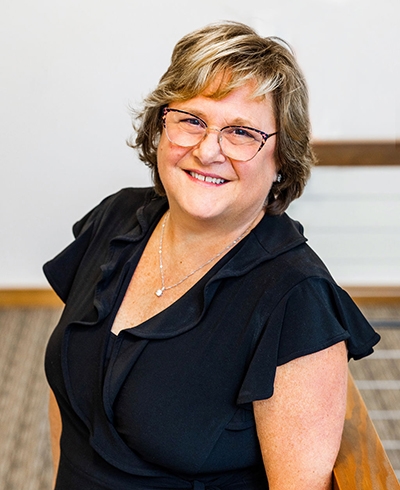 Sharon J Hickey, Financial Advisor serving the Bedford, NH area - Ameriprise Advisors