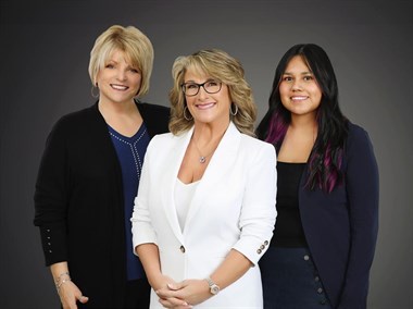 Team photo for Visionary Financial by Shelly Dodge