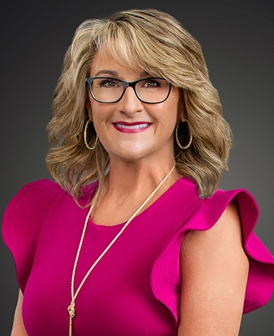 Advisor photo for Shelly Dodge