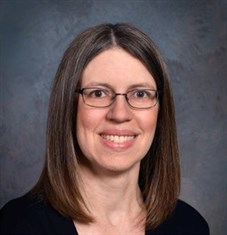Angela Holmes