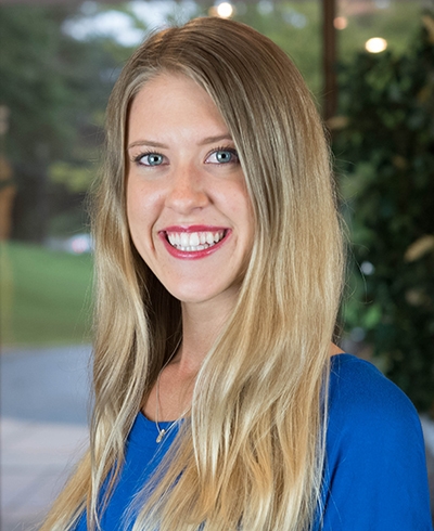Stephanie Field, Financial Advisor serving the Middlebury, CT area - Ameriprise Advisors
